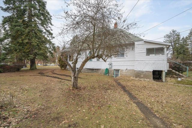 417 C St, Cheney, WA 99004