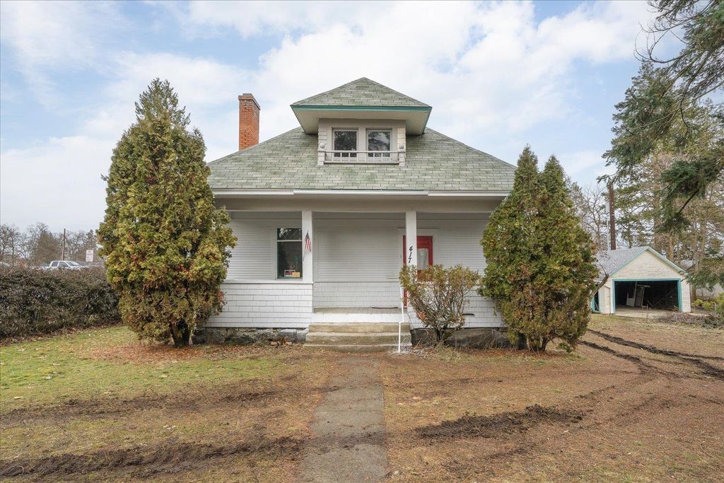 417 C St, Cheney, WA 99004