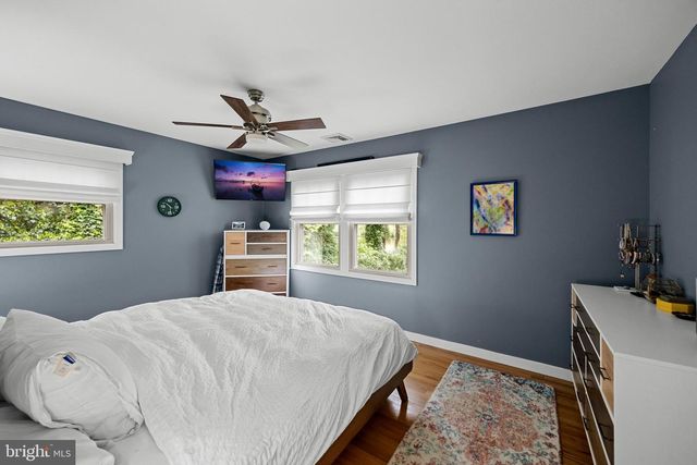 32 OAKWOOD DR, Medford, NJ 08055