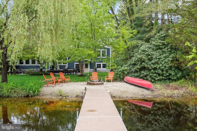 32 OAKWOOD DR, Medford, NJ 08055
