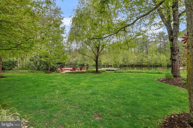 32 OAKWOOD DR, Medford, NJ 08055