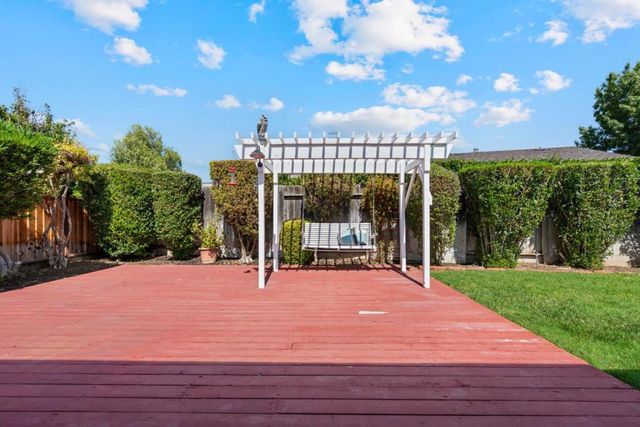 471 Marks Drive, Hollister, CA 95023