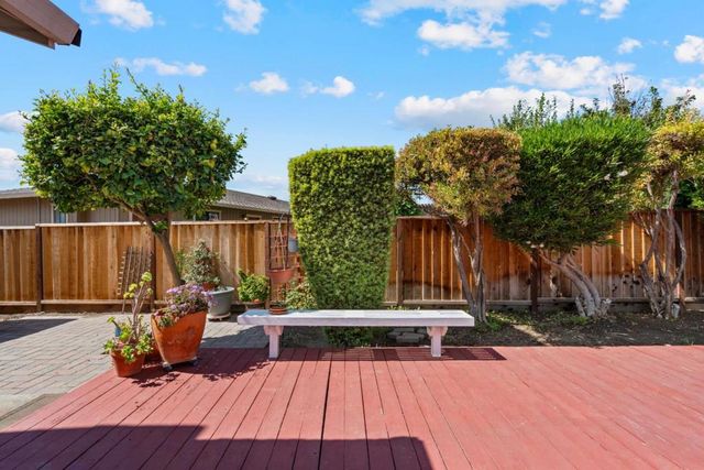 471 Marks Drive, Hollister, CA 95023