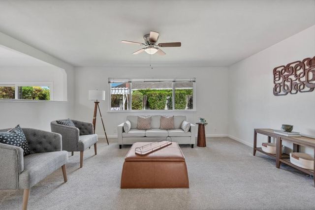 471 Marks Drive, Hollister, CA 95023