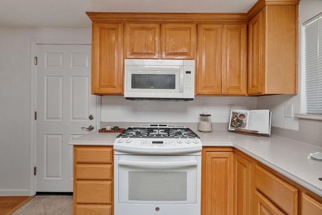 471 Marks Drive, Hollister, CA 95023