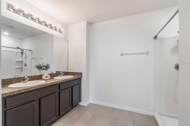 210 CINNAMON BARK PLACE, Valrico, FL 33594