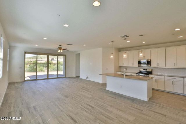 12556 W Cassia Trail, Peoria, AZ 85383