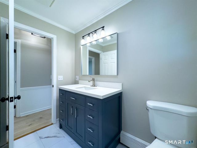 32 Kaynor Drive, Waterbury, CT 06708