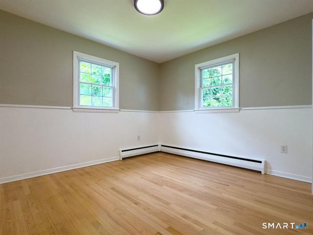 32 Kaynor Drive, Waterbury, CT 06708