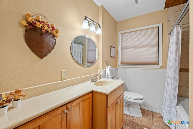 102 Zornia Drive, San Antonio, TX 78213