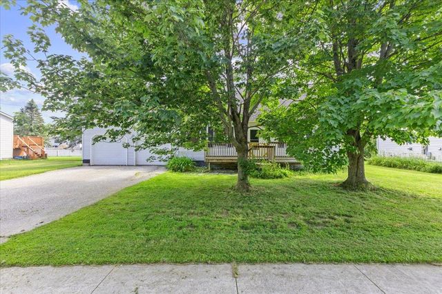 6 Guyette Circle, St. Albans City, VT 05478
