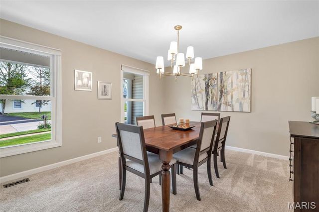 1952 Farm Valley Drive, Chesterfield, MO 63017