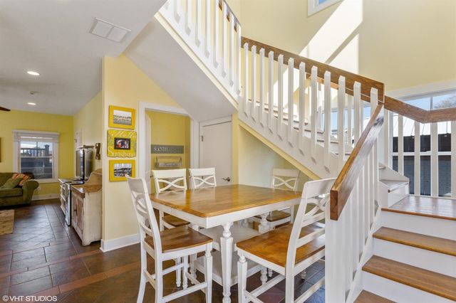 212 Beachwalk Lane, Michigan City, IN 46360