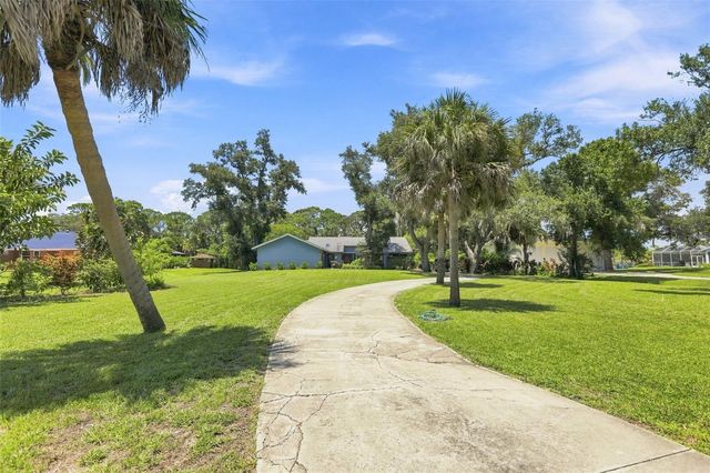 881 PINTO CIRCLE, Nokomis, FL 34275