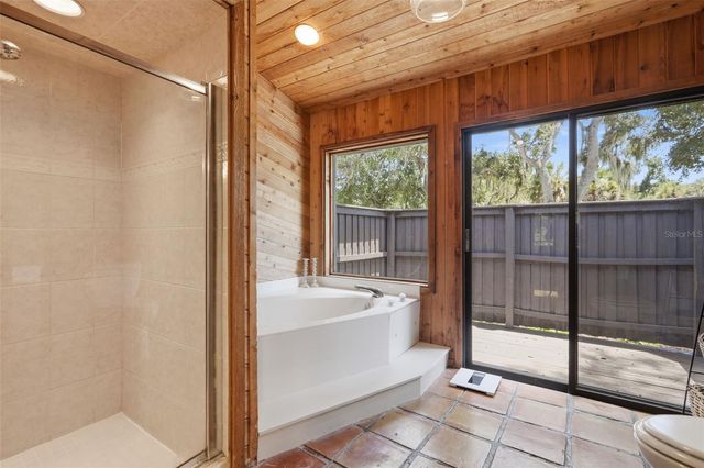 881 PINTO CIRCLE, Nokomis, FL 34275