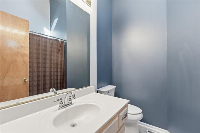 1104 Park Drive, Greenwood, MO 64034