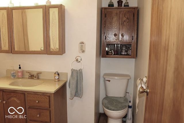 10420 Bradford Road, Avon, IN 46123