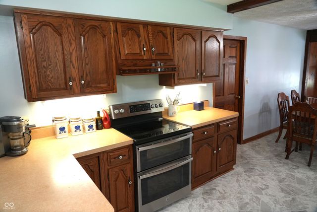 10420 Bradford Road, Avon, IN 46123