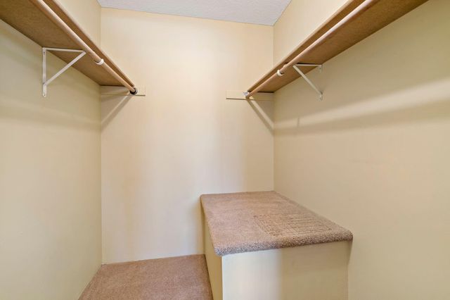 7570 15th Street Lane N, Oakdale, MN 55128