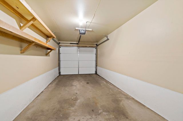 7570 15th Street Lane N, Oakdale, MN 55128