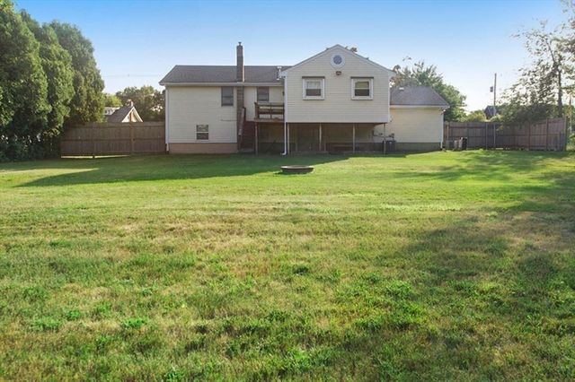 115 Hancock St, Abington, MA 02351