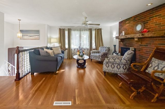 115 Hancock St, Abington, MA 02351