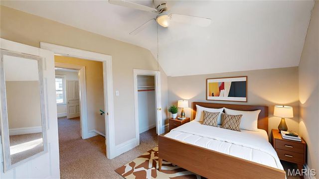 3316 Commonwealth Avenue, St Louis, MO 63143