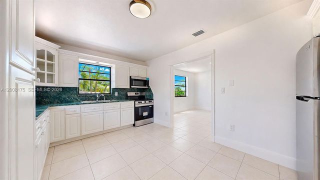 578 SW 2nd Street, Florida City, FL 33034