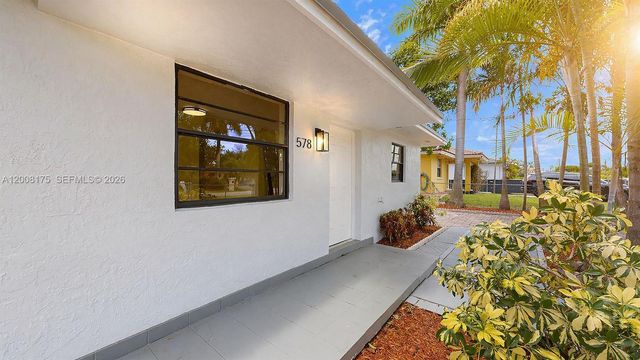 578 SW 2nd Street, Florida City, FL 33034