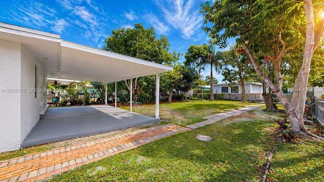 578 SW 2nd Street, Florida City, FL 33034