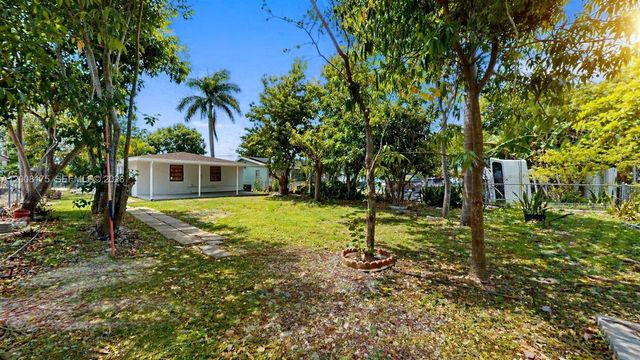 578 SW 2nd Street, Florida City, FL 33034