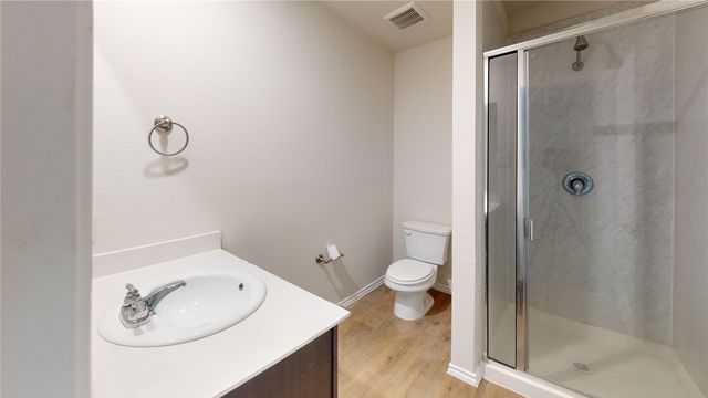 3941 Oak Creek Circle, Denison, TX 75020