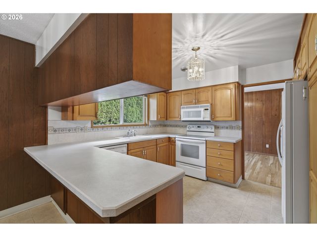 7211 N OLIN Ave, Portland, OR 97203