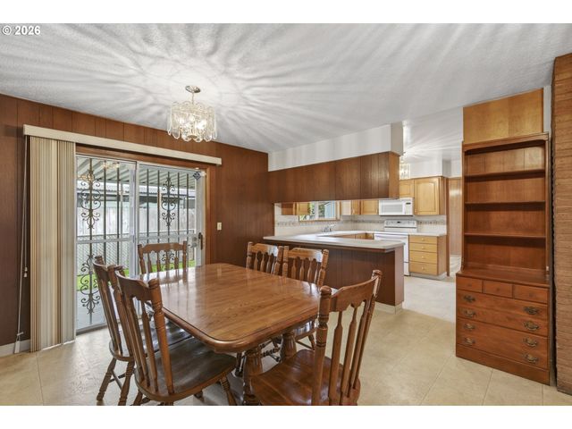 7211 N OLIN Ave, Portland, OR 97203