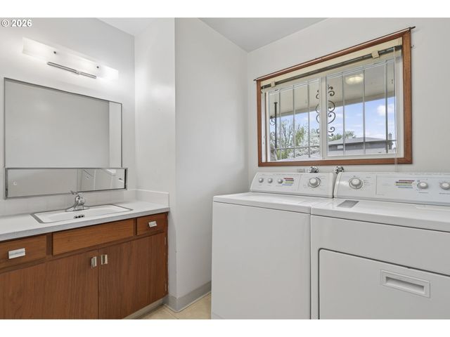 7211 N OLIN Ave, Portland, OR 97203