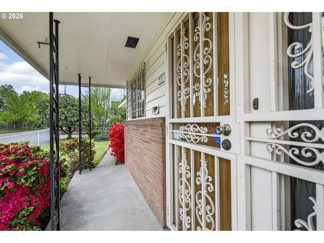 7211 N OLIN Ave, Portland, OR 97203