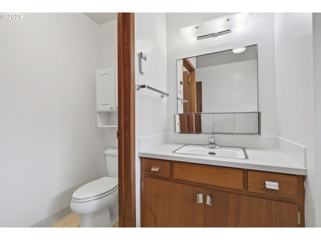 7211 N OLIN Ave, Portland, OR 97203