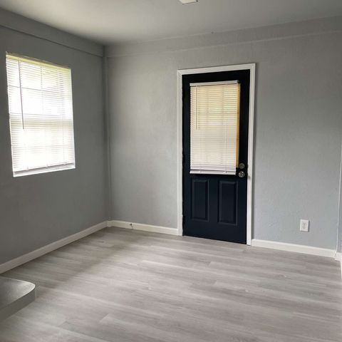 7300 Bob Hanger Street, Fort Worth, TX 76179