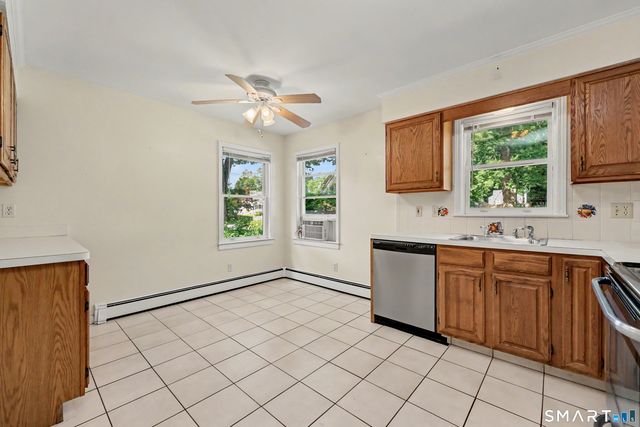 170 Dunn Avenue, Stamford, CT 06905