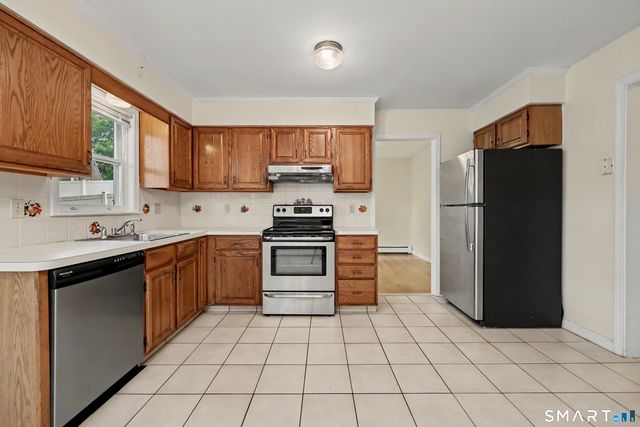 170 Dunn Avenue, Stamford, CT 06905