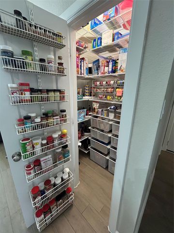 5313 Allen Cay Drive, Texas City, TX 77590