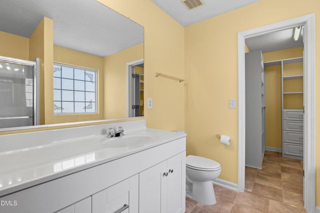 100 Henson Place, Apex, NC 27502