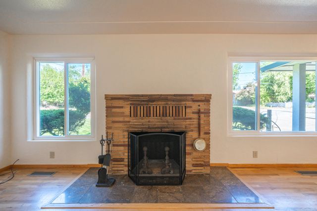 77 WILSHIRE Drive, Redding, CA 96002