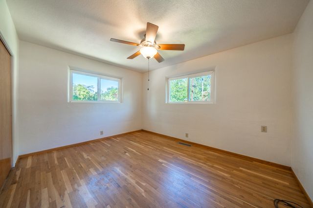 77 WILSHIRE Drive, Redding, CA 96002