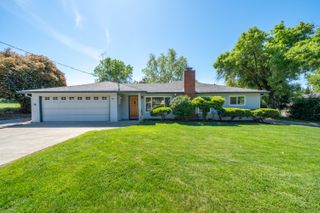 77 WILSHIRE Drive, Redding, CA 96002