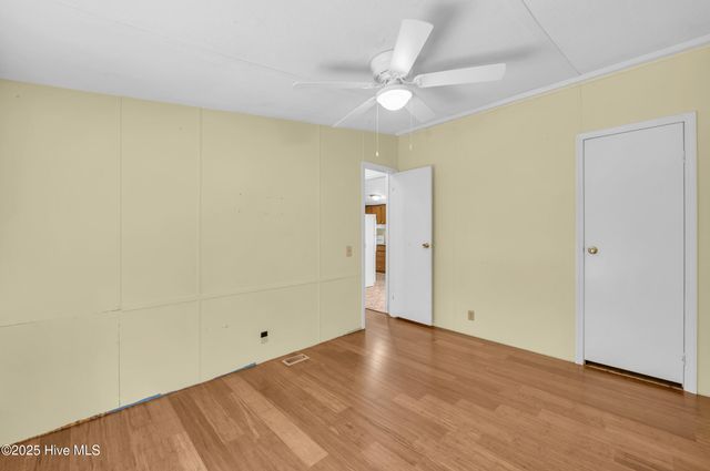 2092 John Henry Store Road, Currie, NC 28435