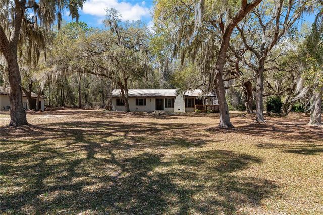 11990 SE 112TH AVENUE ROAD, Belleview, FL 34420
