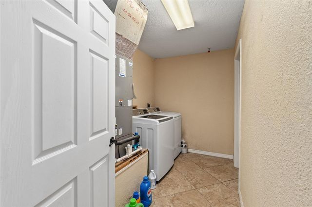 11990 SE 112TH AVENUE ROAD, Belleview, FL 34420