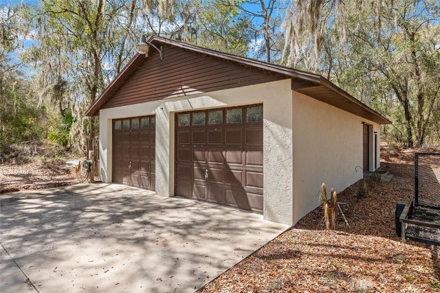 11990 SE 112TH AVENUE ROAD, Belleview, FL 34420