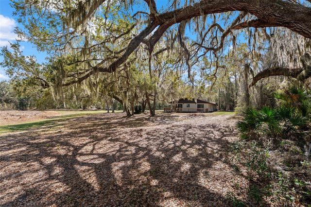 11990 SE 112TH AVENUE ROAD, Belleview, FL 34420